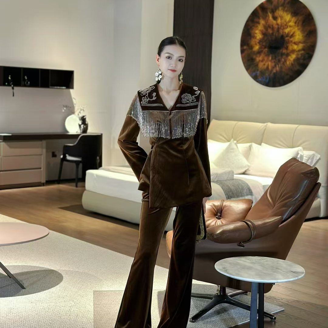 【名门千金】宫廷流苏重工战袍系列丝绒套装