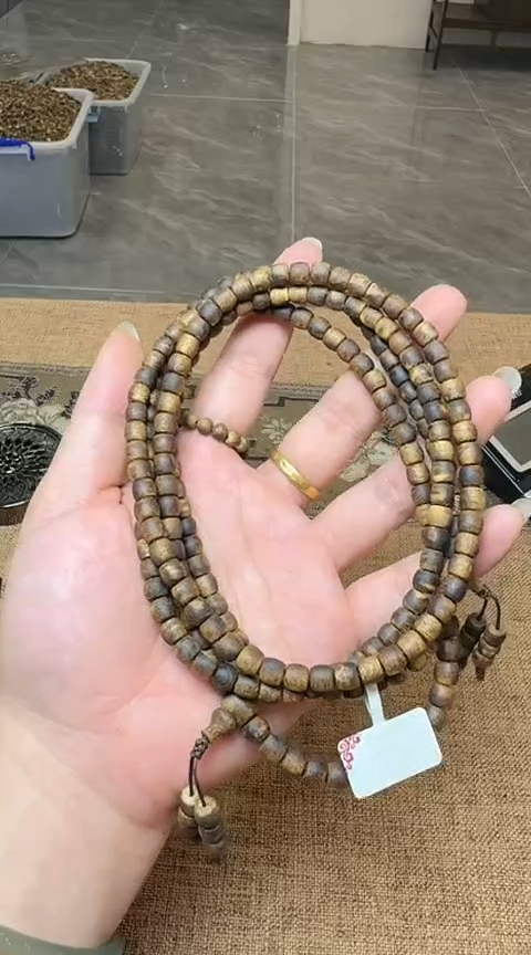 【闪购商品】沉香手串绿奇楠沉香收藏品老料鼓珠长串多样发其一