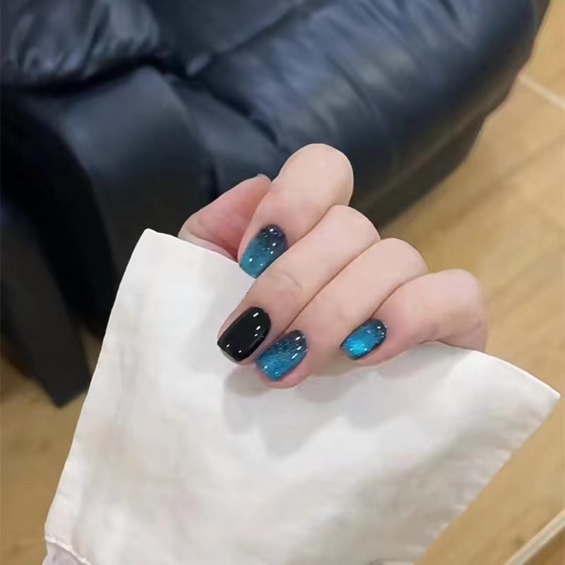 短圆夏日动感猫眼蓝色冰透穿戴式美甲暗黑系穿戴甲可拆卸假指甲贴