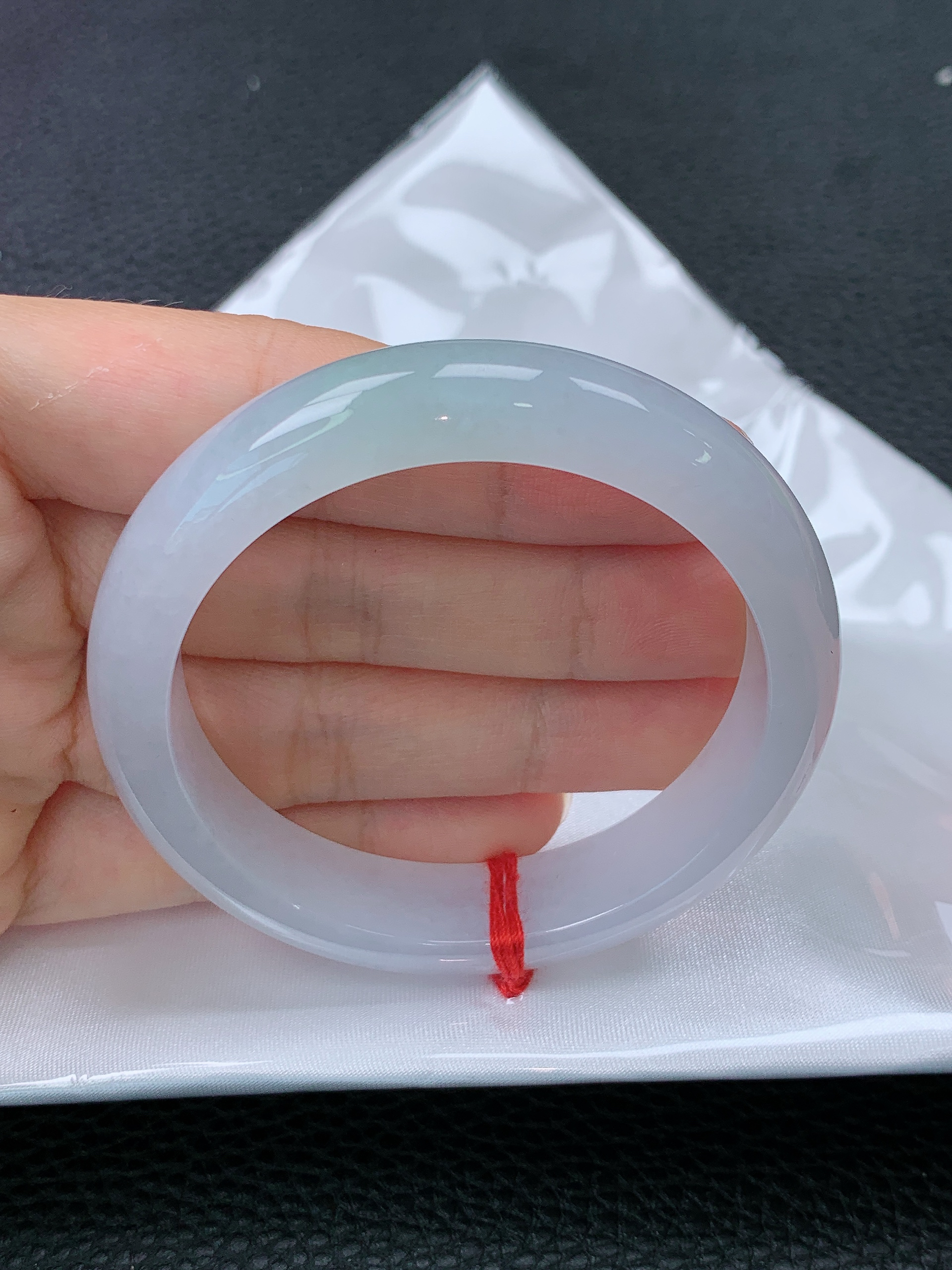 53正圈天然缅甸A货糯冰冰透飘花翡翠手镯