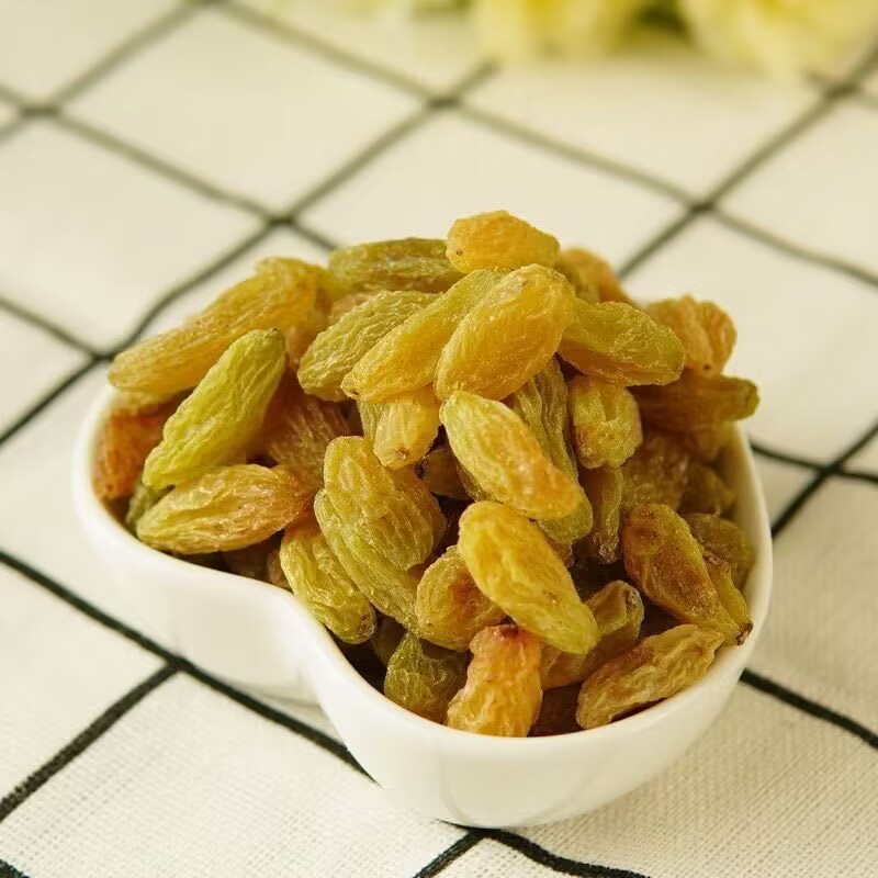 葡萄干新疆特产大颗粒大粒吐鲁番无核萄萄干袋装批发水果干冰粉用