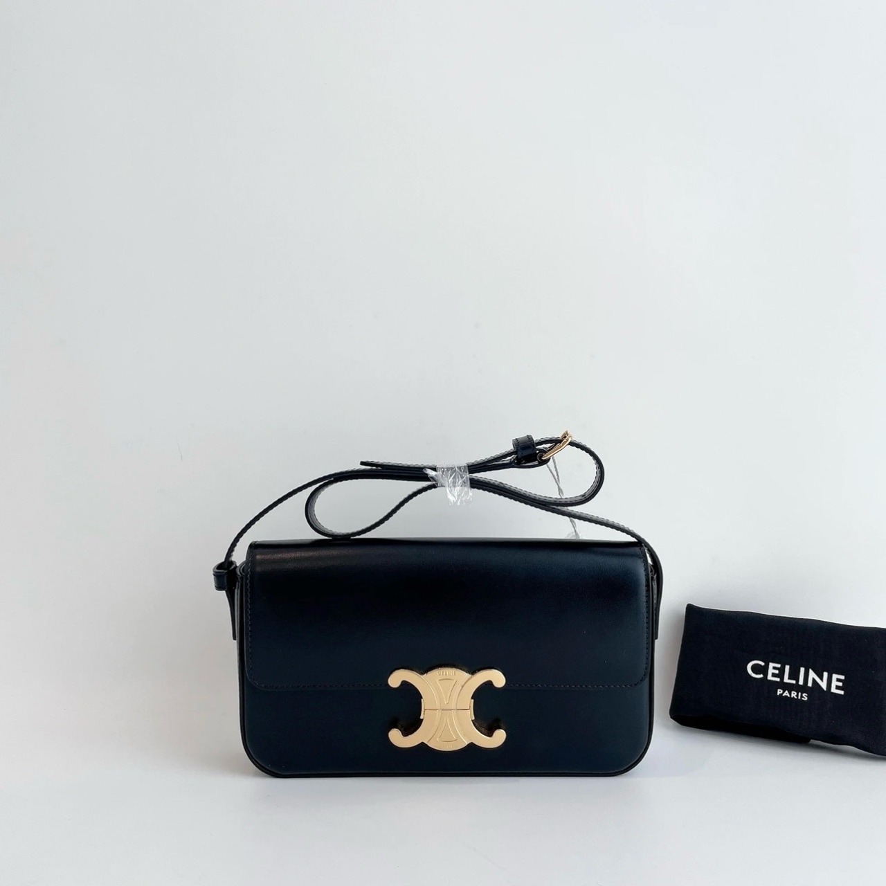 95新 Celine/思琳 赛琳 凯旋门黑金 腋下包 单肩包 9110587