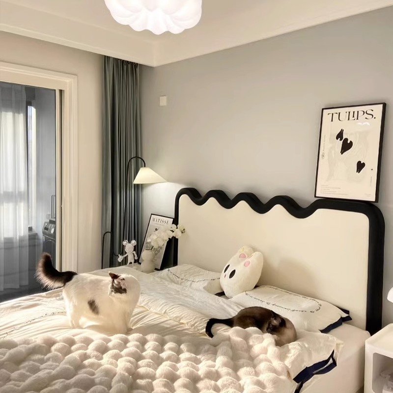 法式奶油风波浪涟漪床网红ins轻奢现代简约真皮双人床大床1米8床