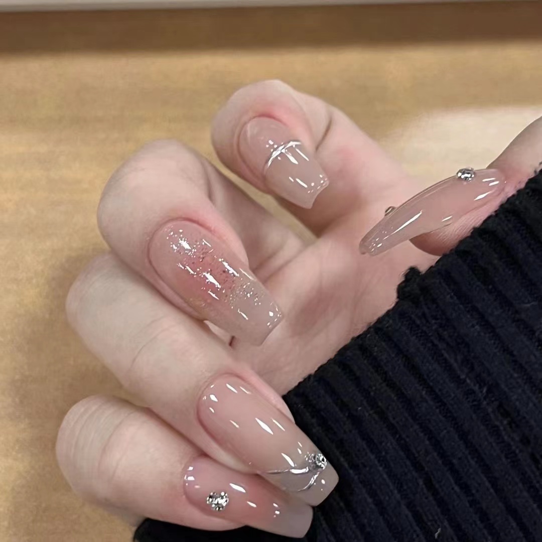  瑶瑶大哥9号宠粉福利钻钻鸽子蛋 爱心 锆石 马眼 肥方  超闪亮