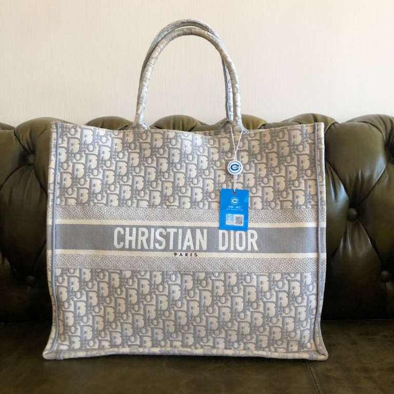 95新 DIOR/迪奥  安洁利知之Dior迪奥booktote手提包18458H