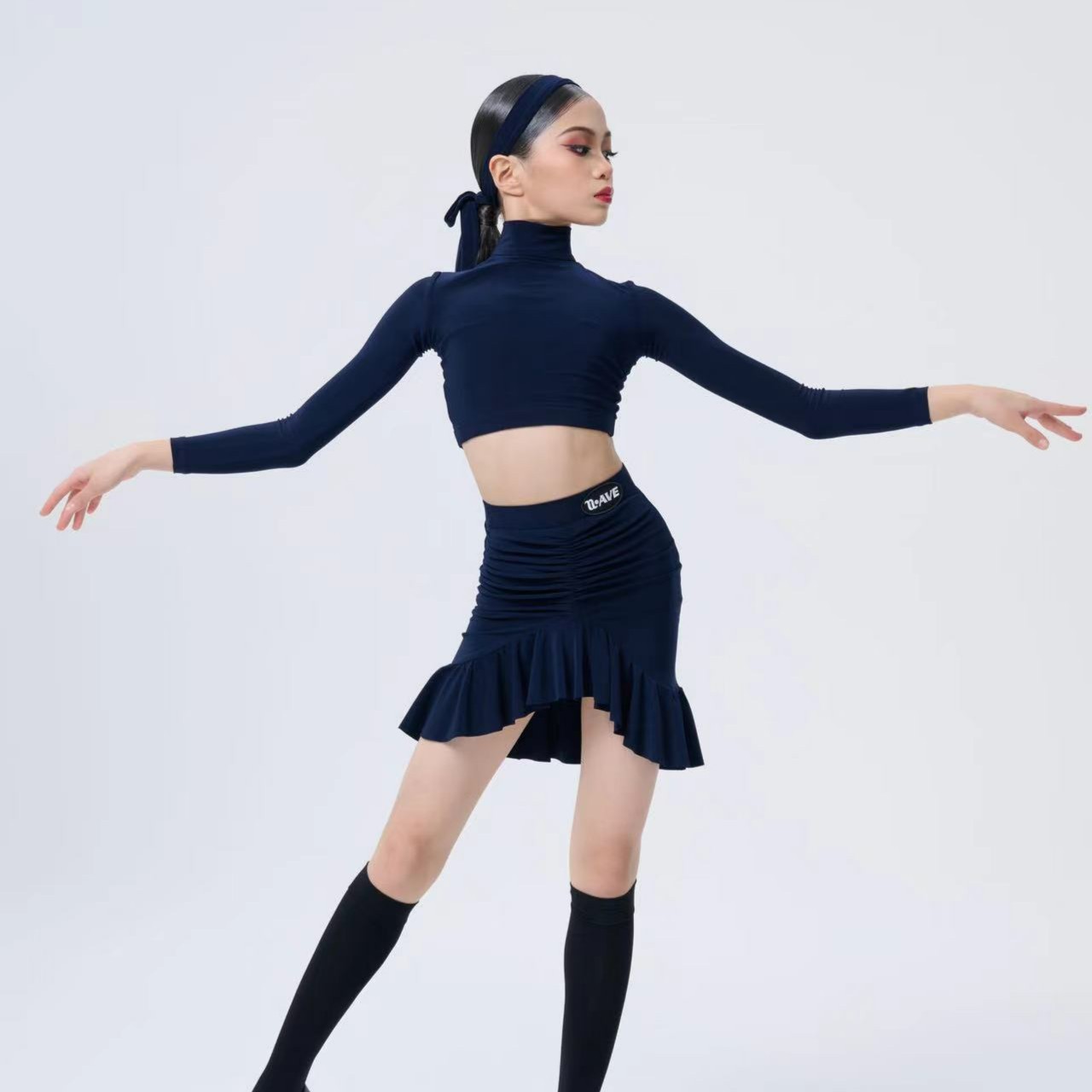 WAVE拉丁舞服少儿高领分体摆裙套装儿童长袖拉丁舞舞蹈服修身7014