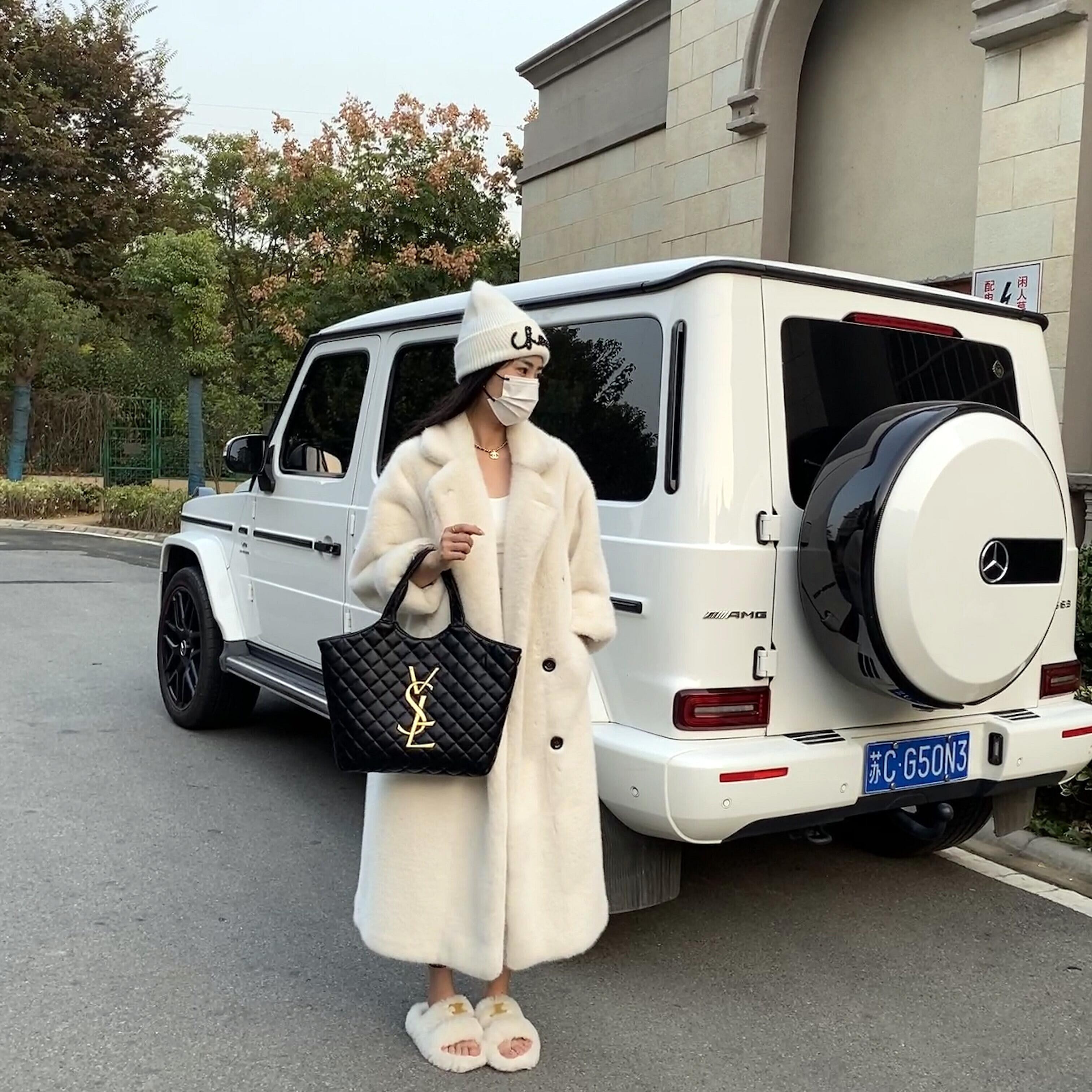 贵妇专属战袍 长款气质外套毛毛外套秋冬皮毛一体西服领大衣