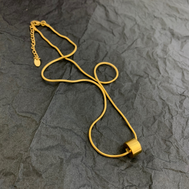 钛钢项链 时尚轻奢极简风小蛮腰精致通勤百搭锁骨链