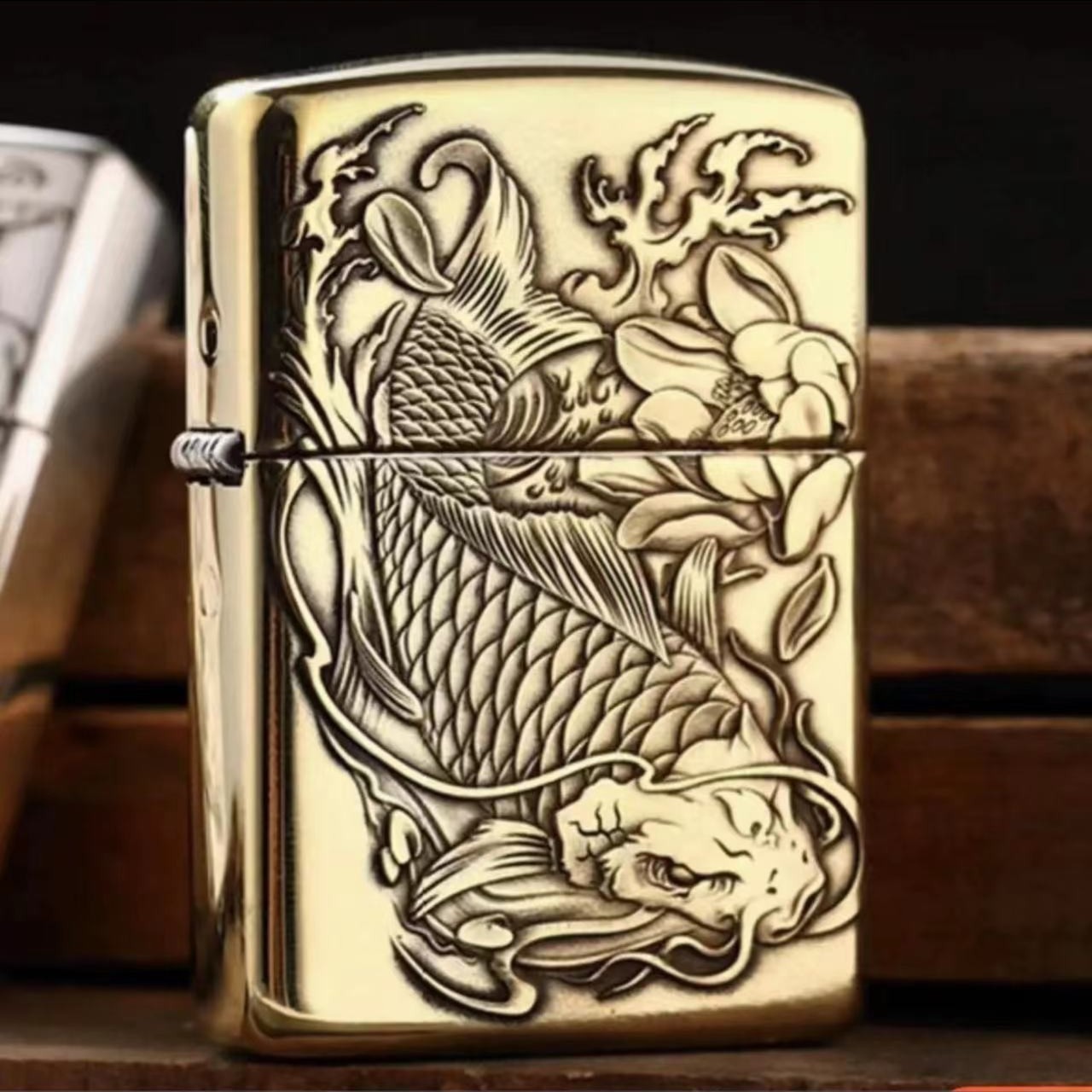 ZIPPO/之宝打火机蚊子鱼化龙黄铜盔甲双面浮雕防风煤油男个性DYJ1