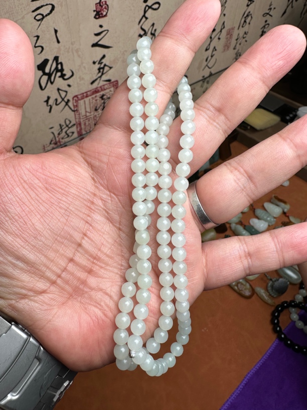 108珠串卡6，新疆和田玉，熟白，细腻，温润，内敛，油性好，可过灯，珠串