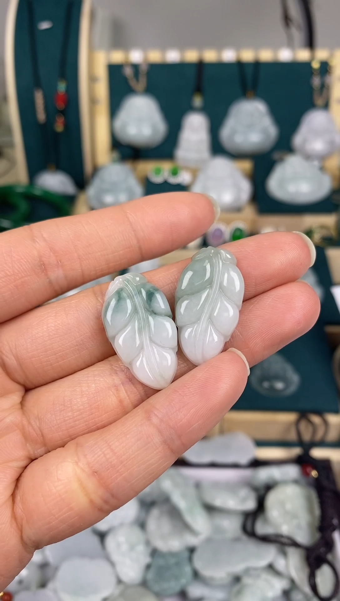 【闪购商品】翡翠颈饰未镶嵌叶子（多样性发货选其一）
