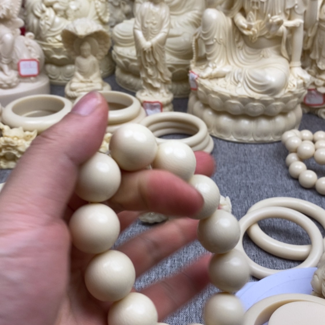 【闪购商品】红贵宝人**道手串2.0