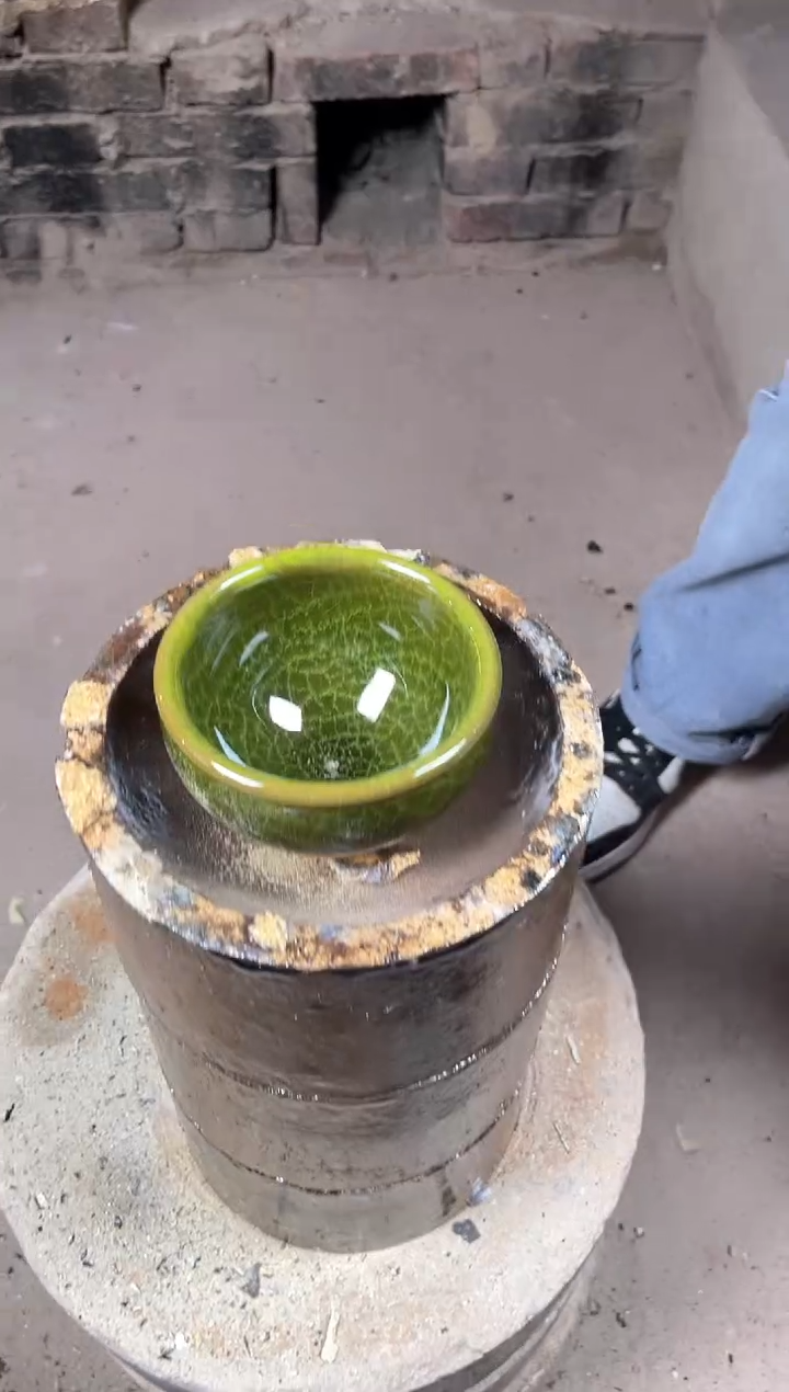 【闪购商品】瓷茶盏千丝万缕（带礼盒和证书）