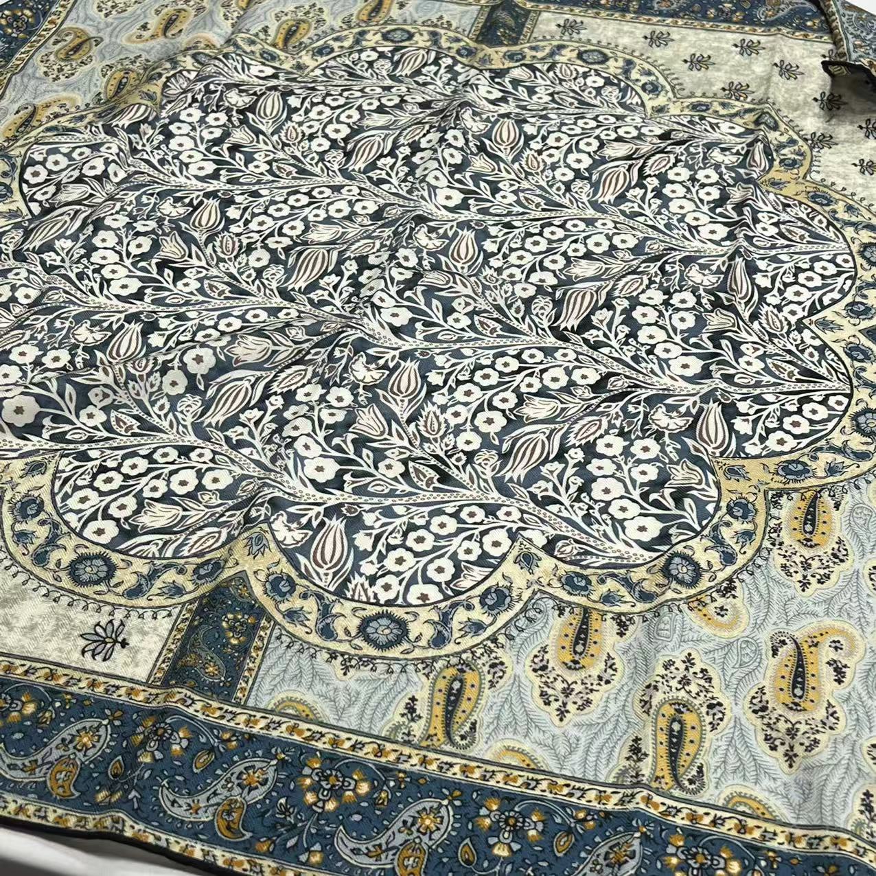 90丝毛方巾-璀璨树木 双面异色85cm丝巾