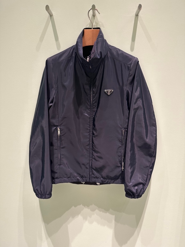 全新未使用 Prada/普拉达 男款立领双面夹克外套休闲时尚运动户外