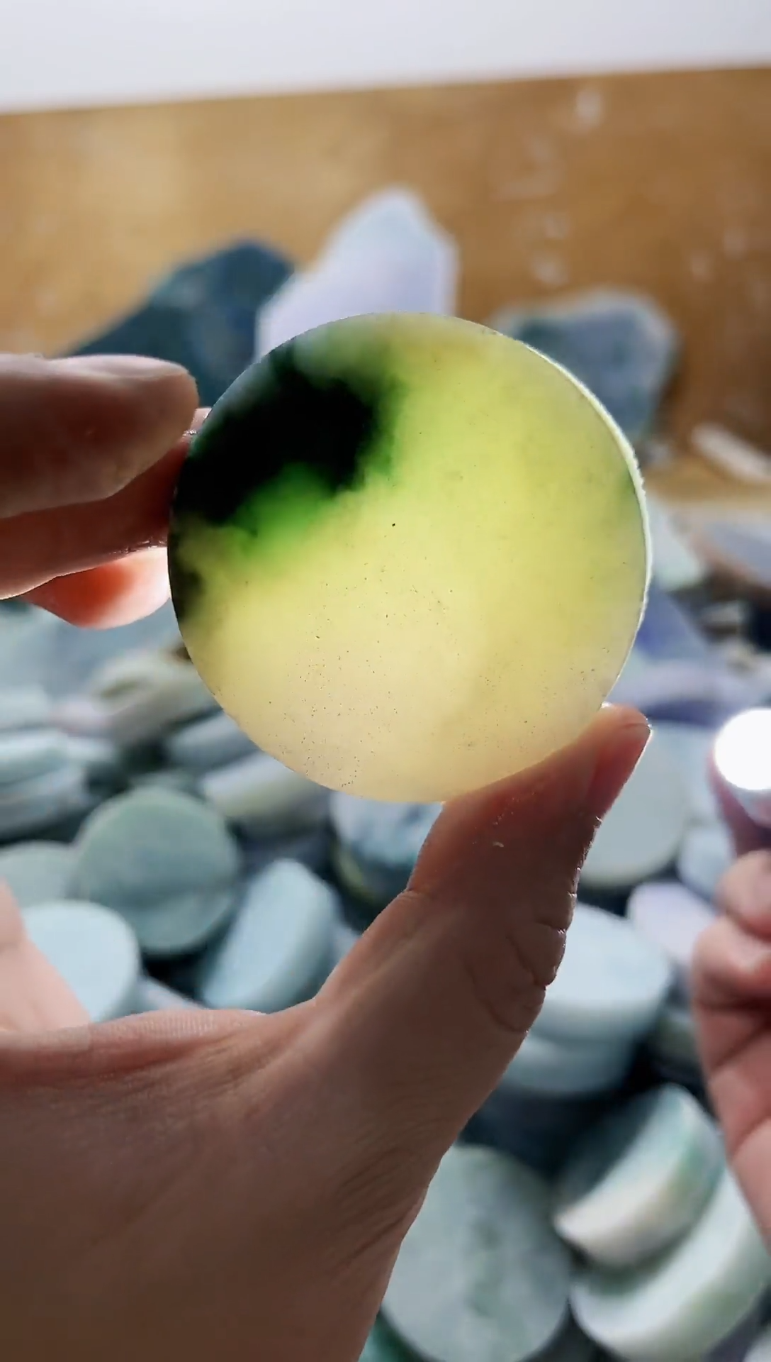 【闪购商品】翡翠颈饰未镶嵌A货康万924