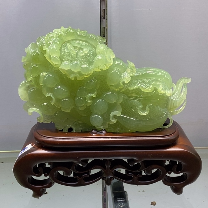 【闪购商品】蛇纹石玉（覆膜）珠宝奇石未镶嵌