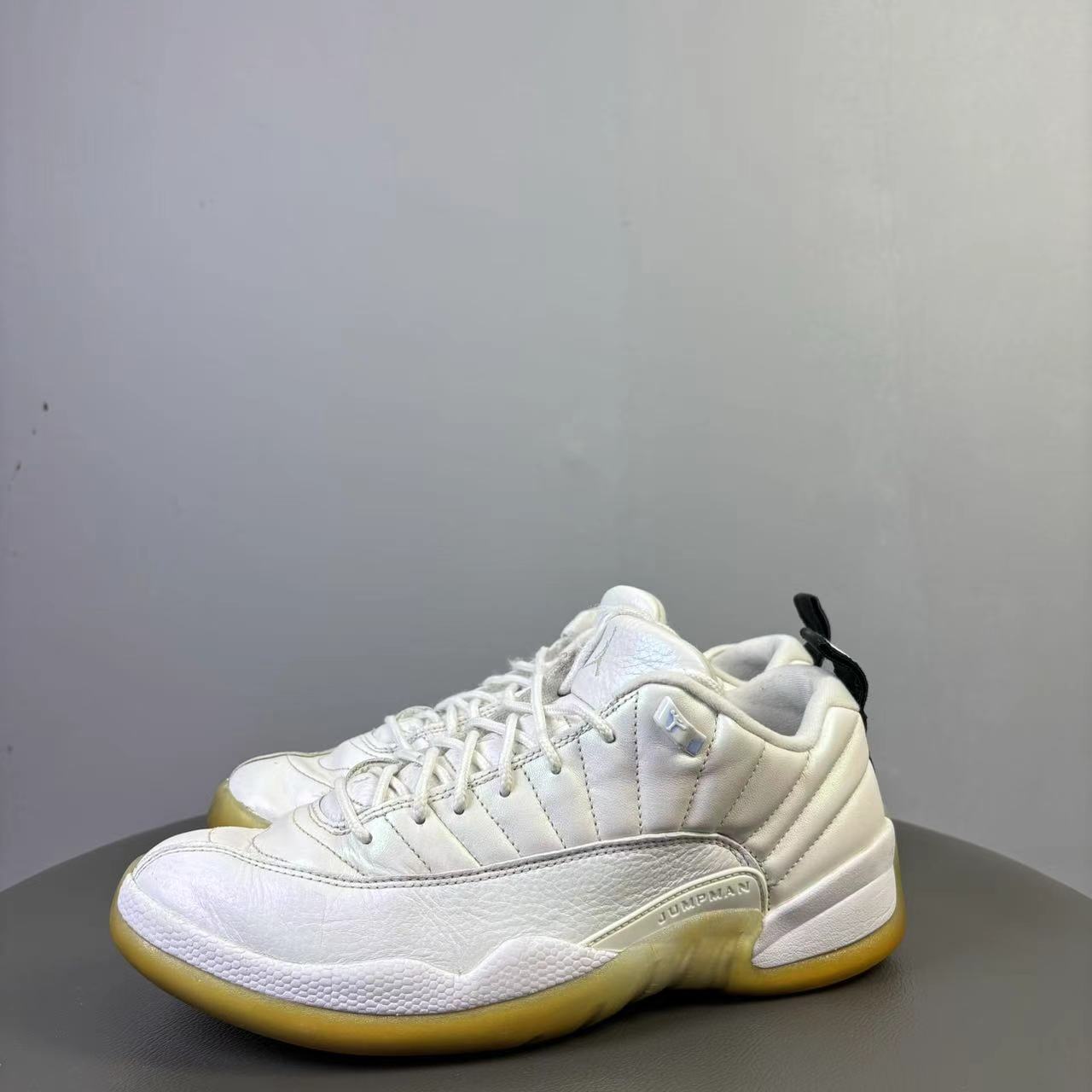 90新 AIR JORDAN 44码 AJ12复活节彩蛋球鞋 非原盒