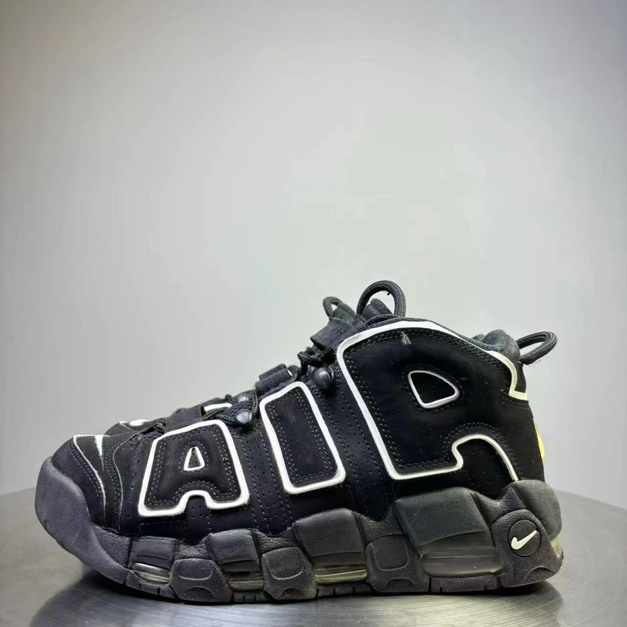 90新 NIKE/耐克 40.5码 Nike皮蓬黑白球鞋 非原盒