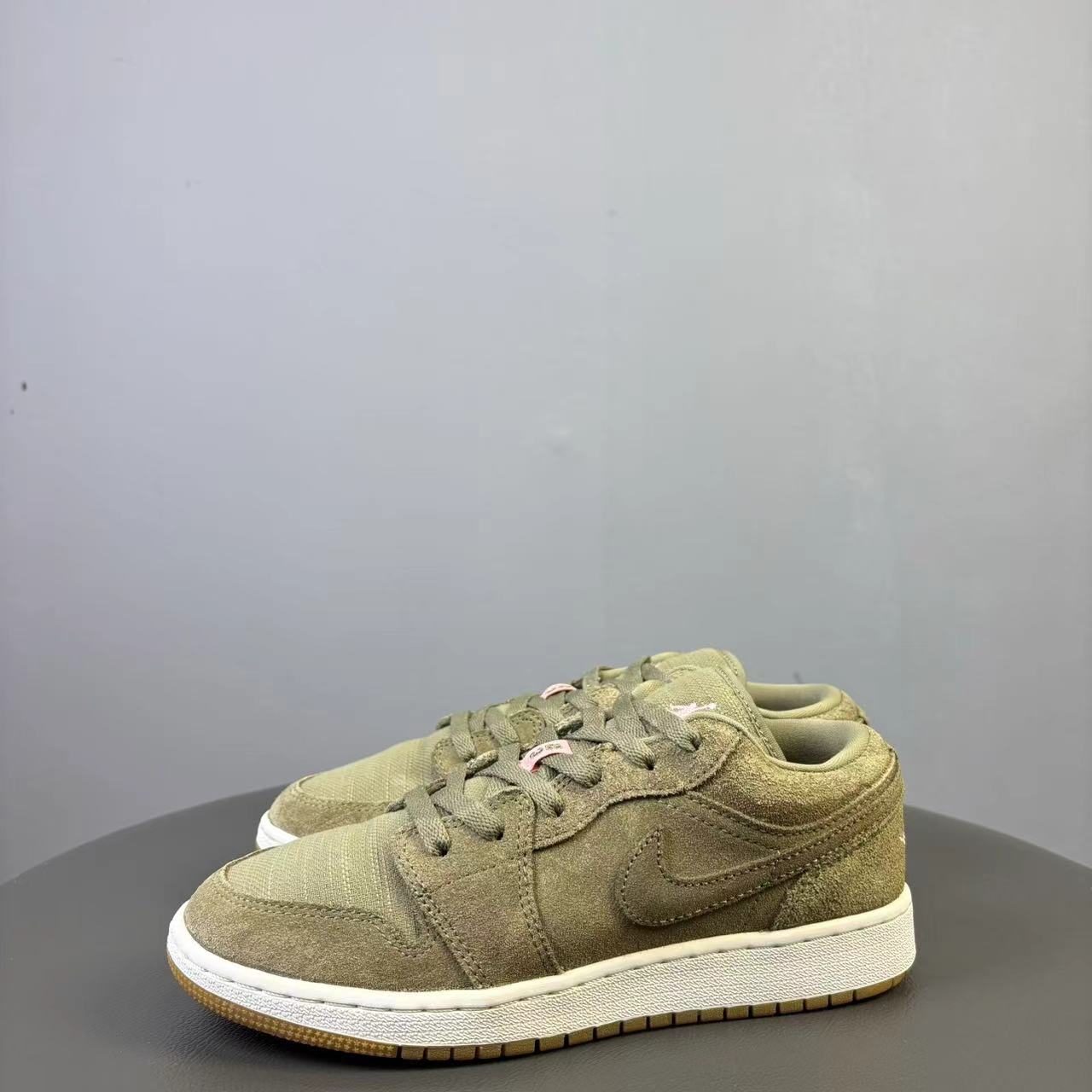 90新 AIR JORDAN 38.5码 AJ1绿色球鞋 非原盒