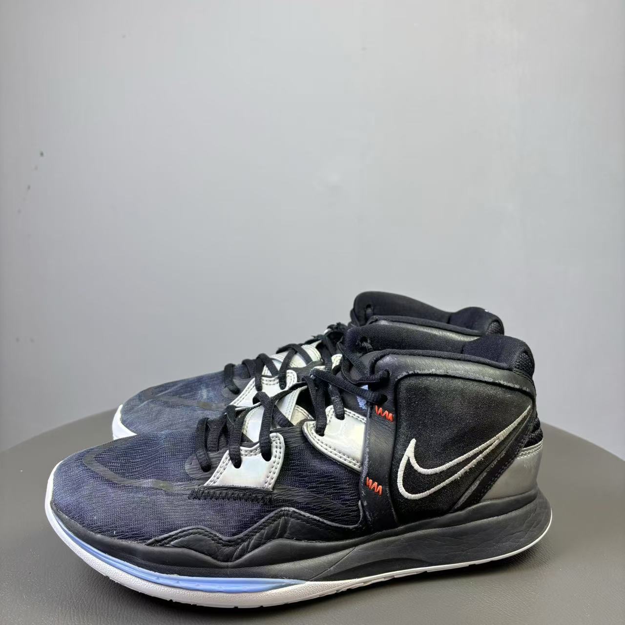 95新 NIKE/耐克 43码 Nike欧文8可燃冰球鞋 非原盒