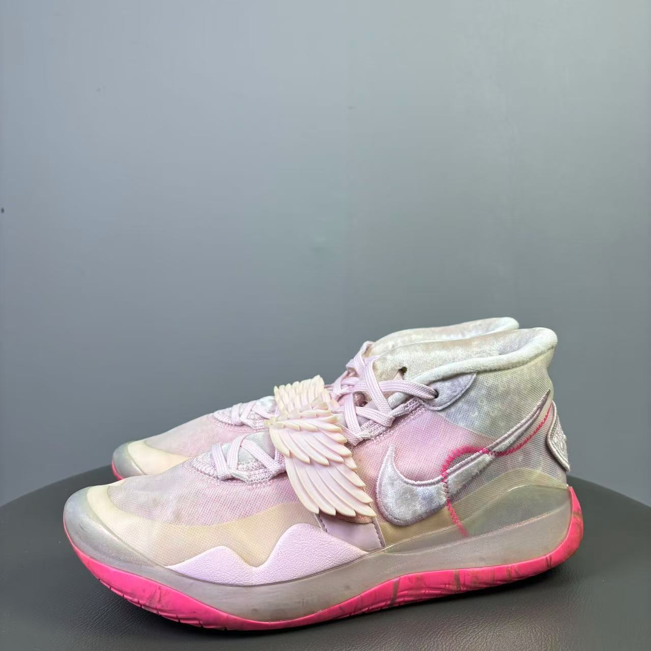 95新 NIKE/耐克 44.5码 KD12乳腺癌 白粉篮球鞋 非原盒