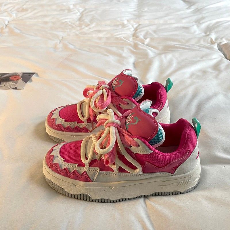 2024春季少女粉翅膀小白鞋厚底增高学生舒适百搭透气休闲运动板鞋