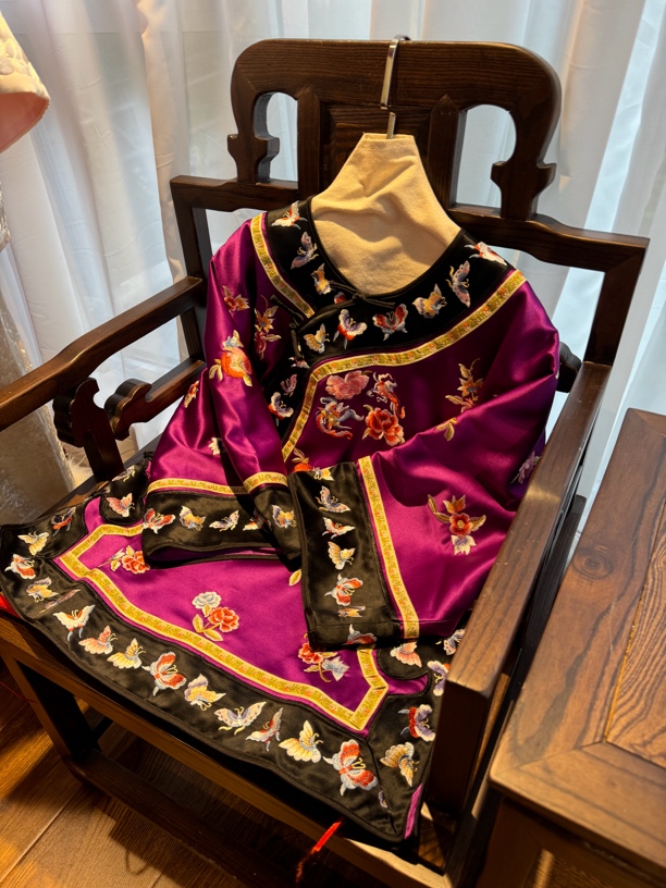 蝶恋花 原创设计高端重工刺绣国风秋款太太服上衣外套