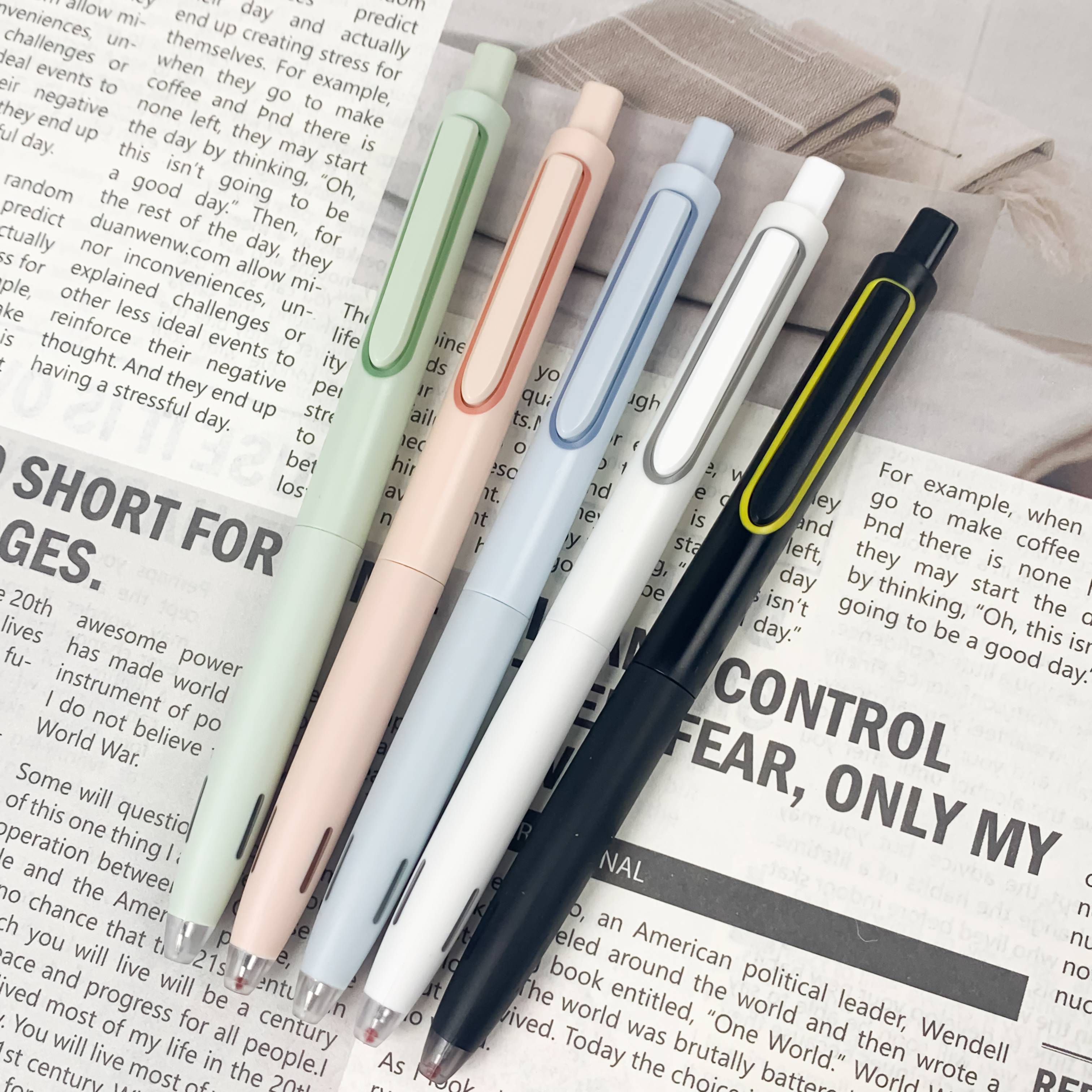 点石0154时空舱按动静音中性笔0.5黑色速干黑水笔学生刷题专用笔