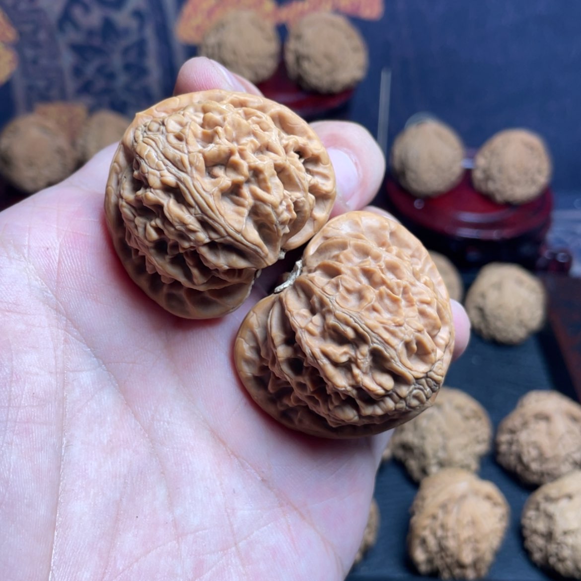 【闪购商品】文玩核桃吊坠b****u