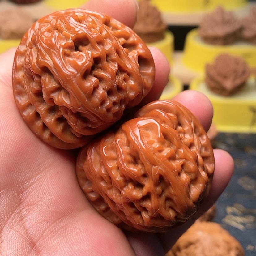 【闪购商品】文玩核桃吊坠六*