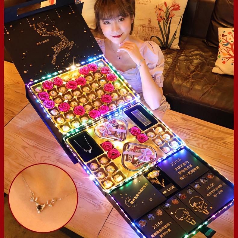 520情人节巧克力礼盒送女生女友老婆礼物爱心双层饱满糖果