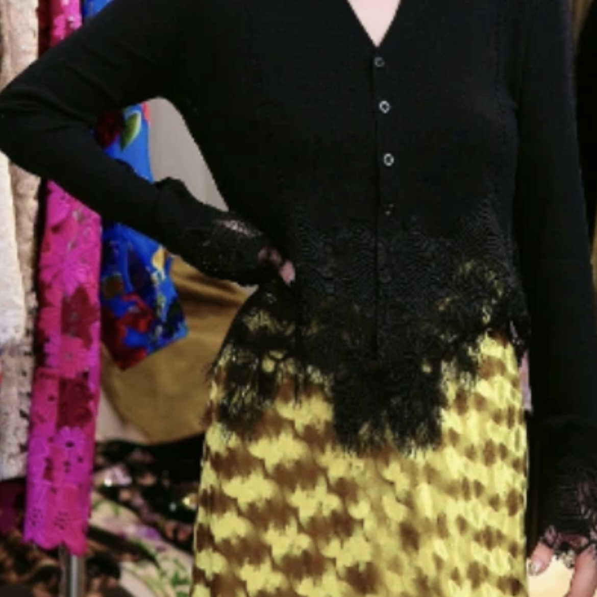 含香服饰 法式蕾丝开衫打底上衣百搭款，气质洋气