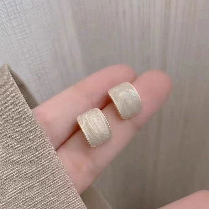 定制小巧方形耳钉耳饰