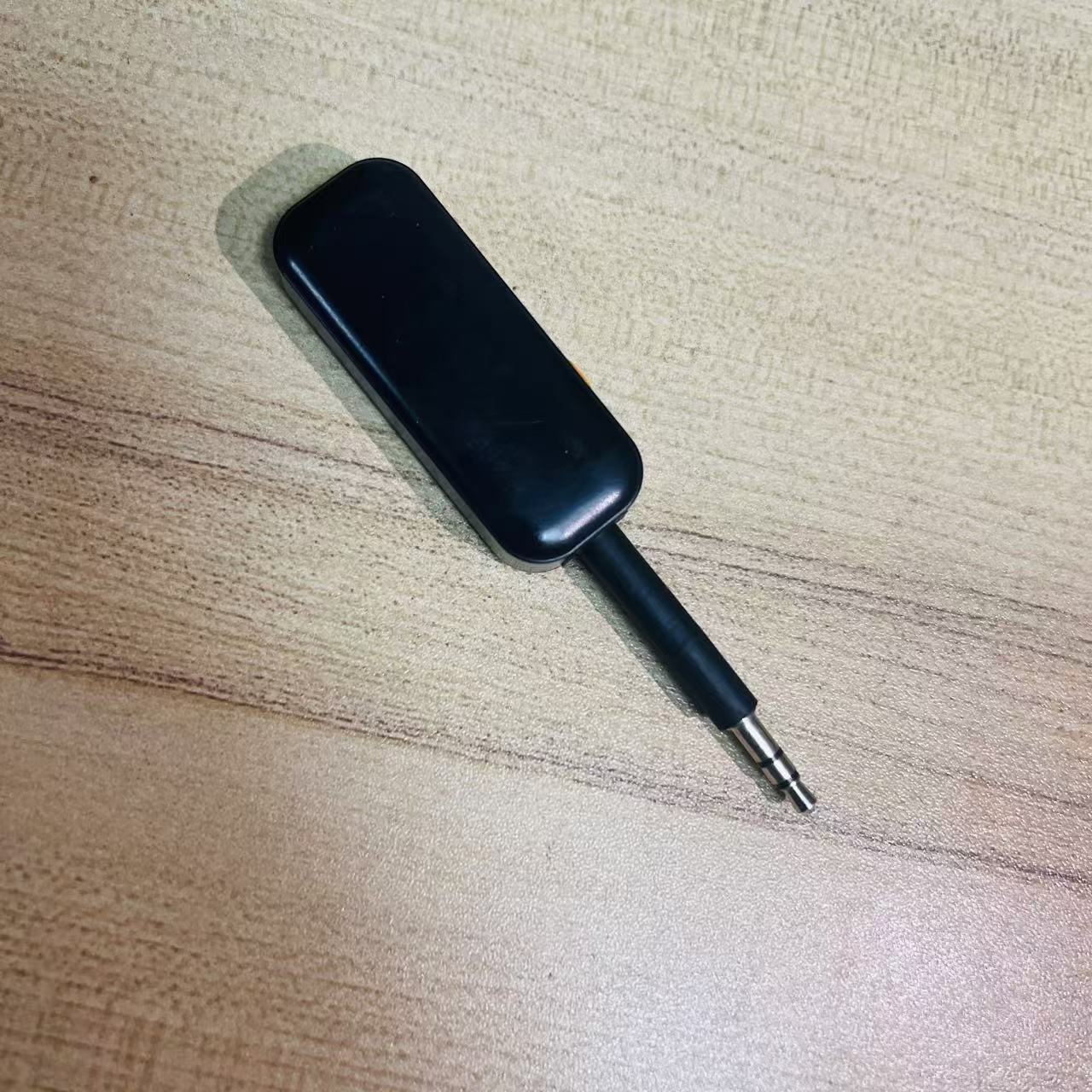 蓝牙发射接收器/按照主播说的去拍