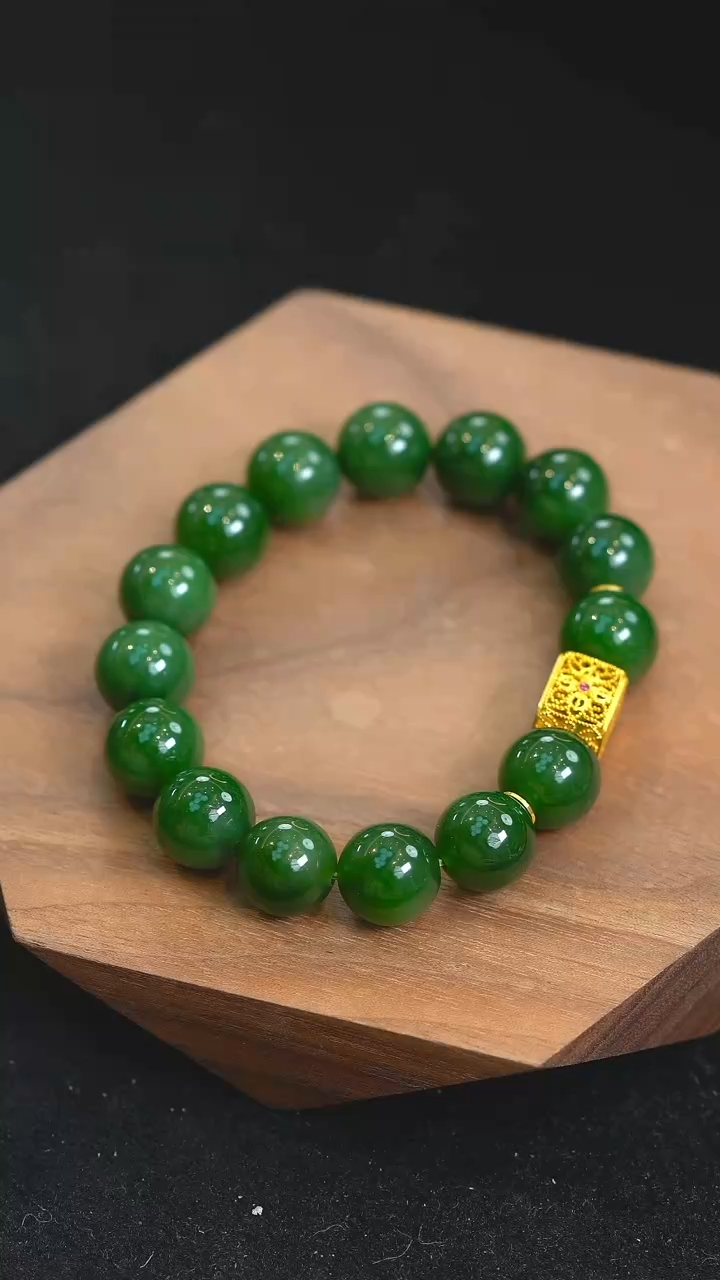 【闪购商品】和田玉（碧玉）手串未镶嵌18k俄料碧玉手串