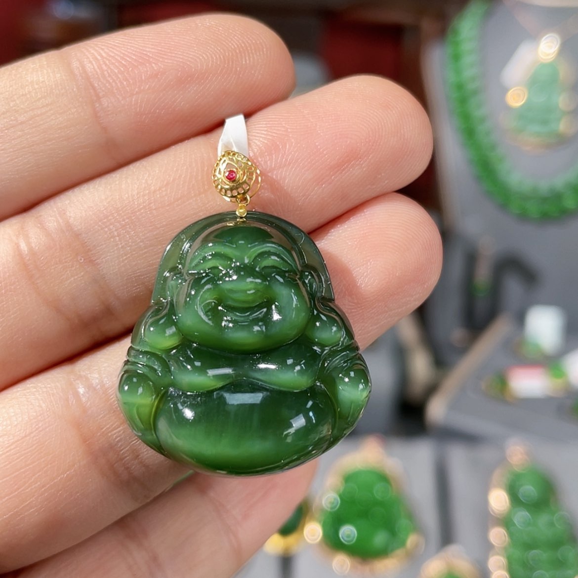 【闪购商品】和田玉（碧玉）吊坠不含链18K金镶嵌