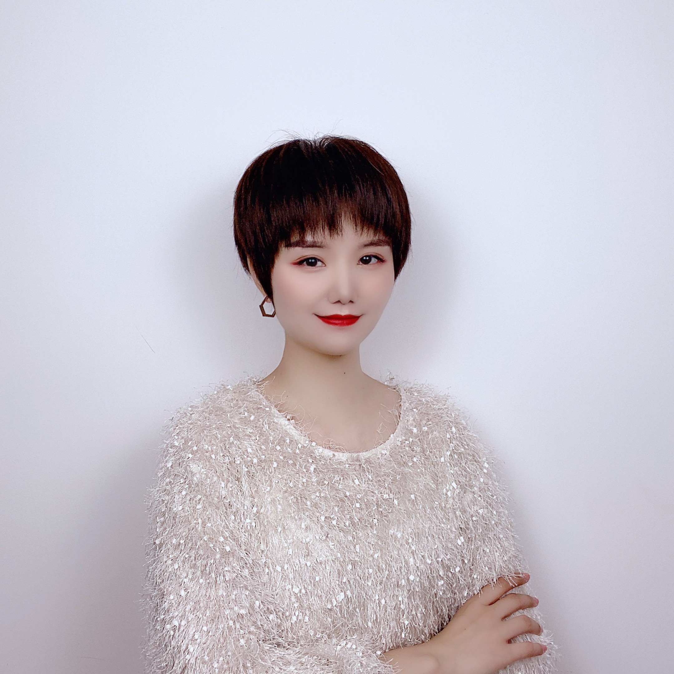 6号 全真发手工 齐碎刘海简单自然短直发