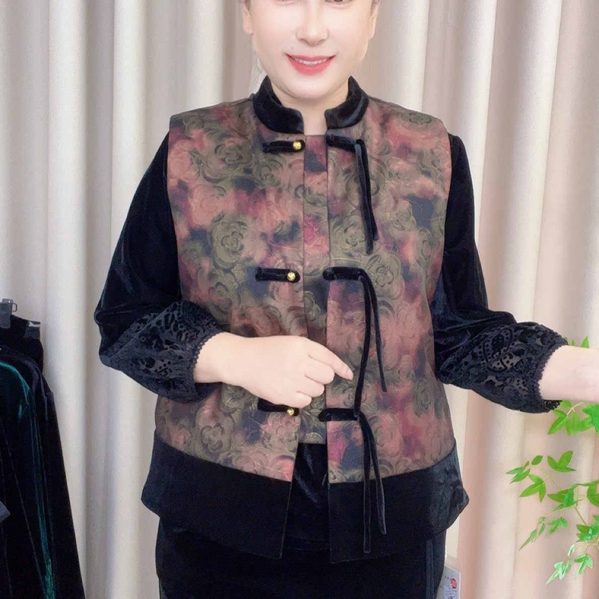 JR8878新款流苏盘口国风中老年女装加大码时尚百搭马甲背心