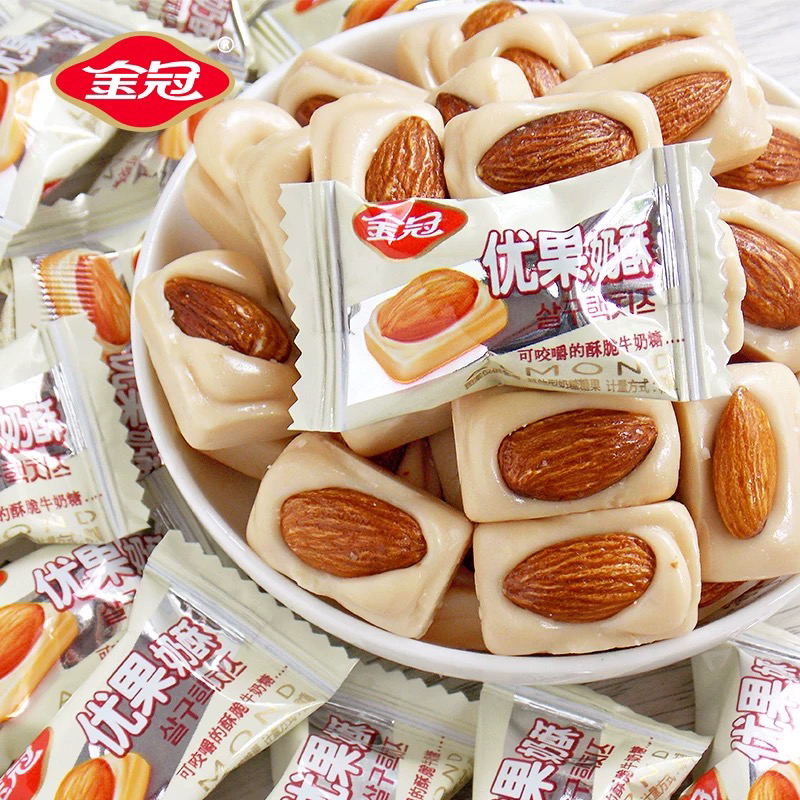金冠牛奶脆糖杏仁奶糖果零食结婚喜糖奶酥巴旦木果仁批发牛奶糖零