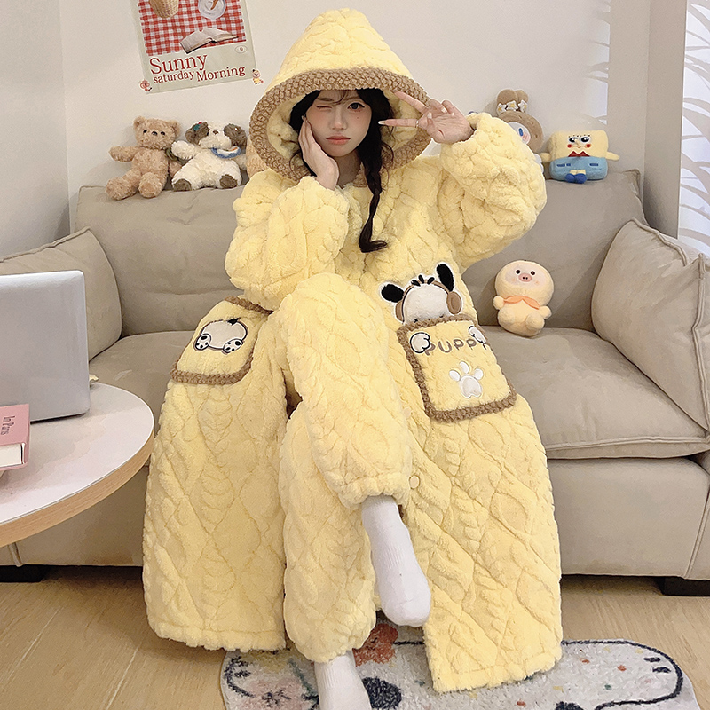 睡袍女冬季新款珊瑚绒三层夹棉睡衣加绒加厚卡通狗连帽保暖家居服
