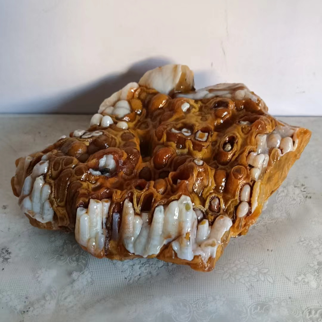 大漠寻石奇石馆创意黄色精致精美貔貅大号麒麟雕刻金钱手捏