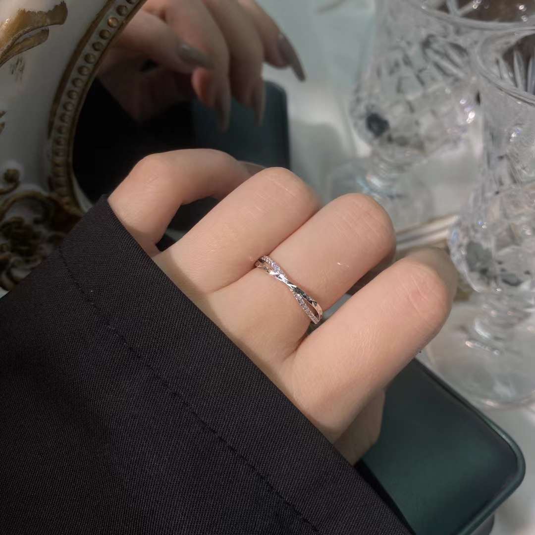 925银戒指 纯银X造型交叉戒指女小众设计款车花超闪开口可调节