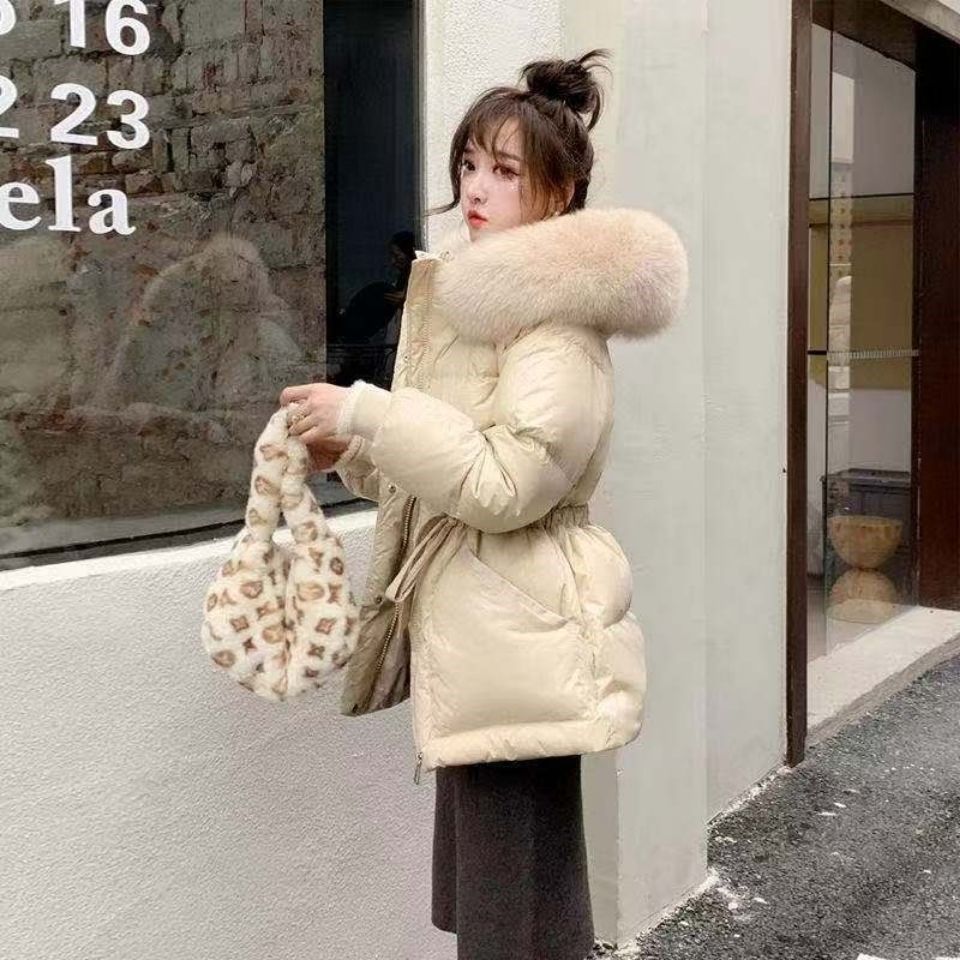 雅鹿新款羽绒服女冬季2023年新款时尚短款白鸭绒真狐狸毛领外套