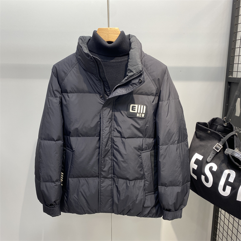 立领羽绒服男2023冬季新款潮流休闲时尚绣标加厚白鸭绒面包服外套