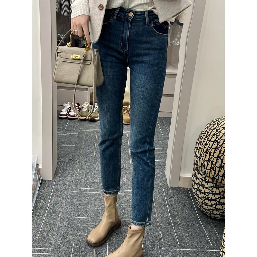 加绒牛仔裤女秋冬款2023年新款大码显瘦高腰小个子直筒烟管裤子女