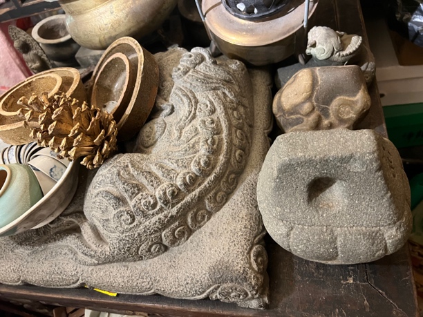 源头批发老物件石雕手工摆件雕刻陶瓷玄关风化鎏金狮子粗陶动物