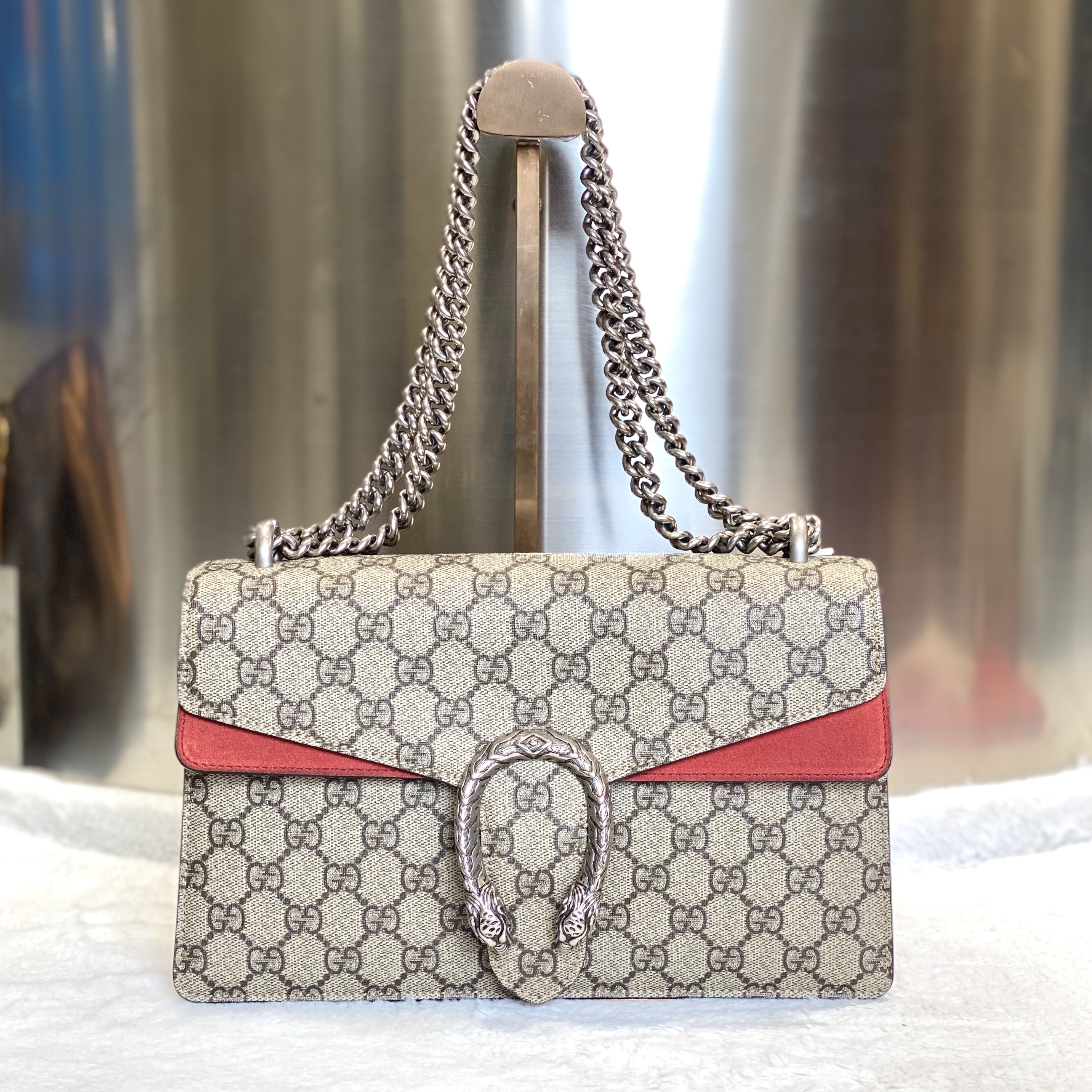 99新  古有97新GUCCI古驰中号酒神拼红色公价24900经典单肩包8160