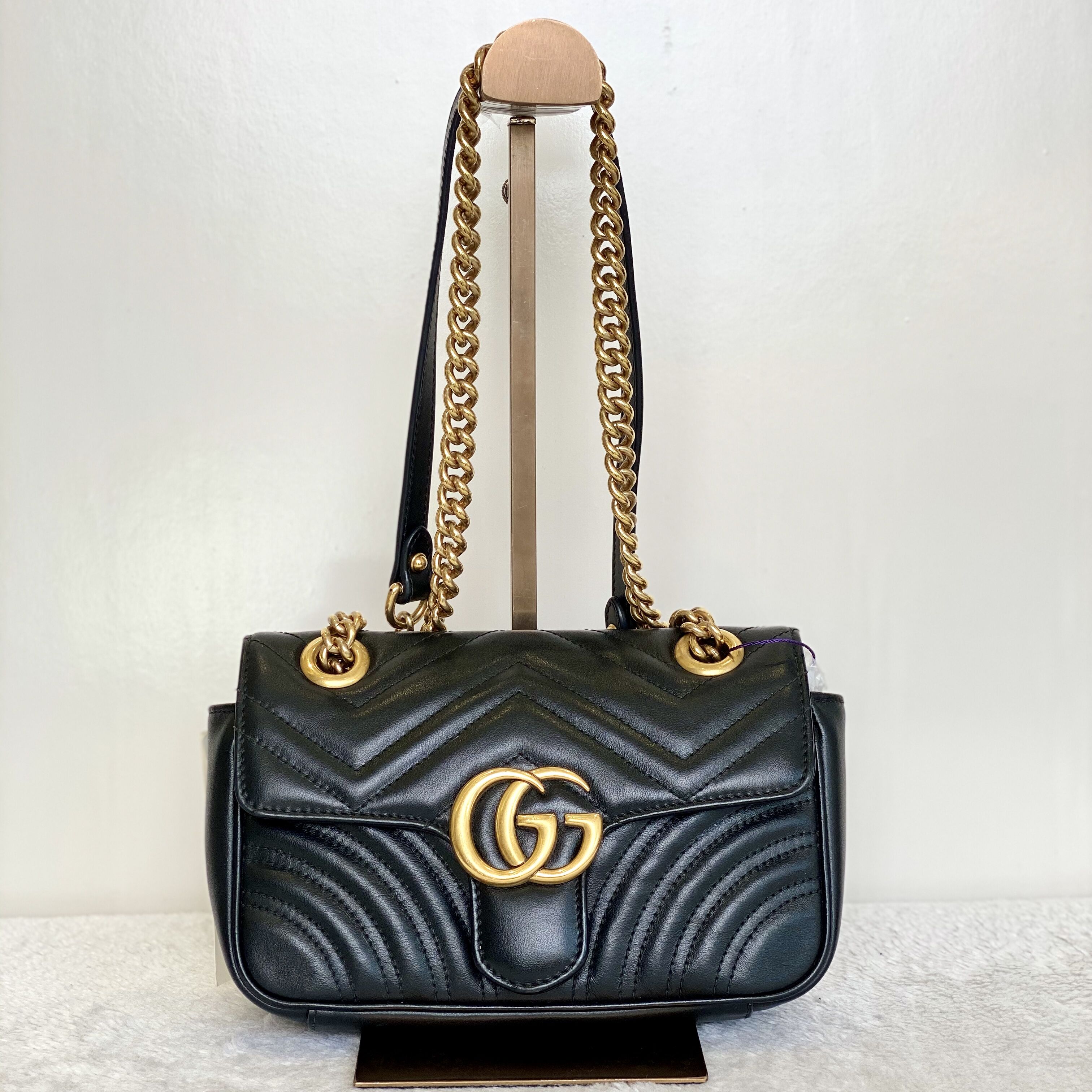 99新  古有97新古驰GUCCI马蒙22黑金公价18000单肩斜挎包9754