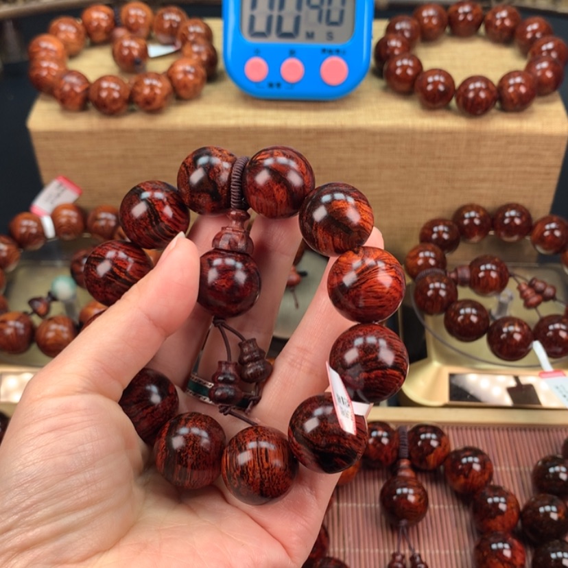 【闪购商品】木头s****n琳06f